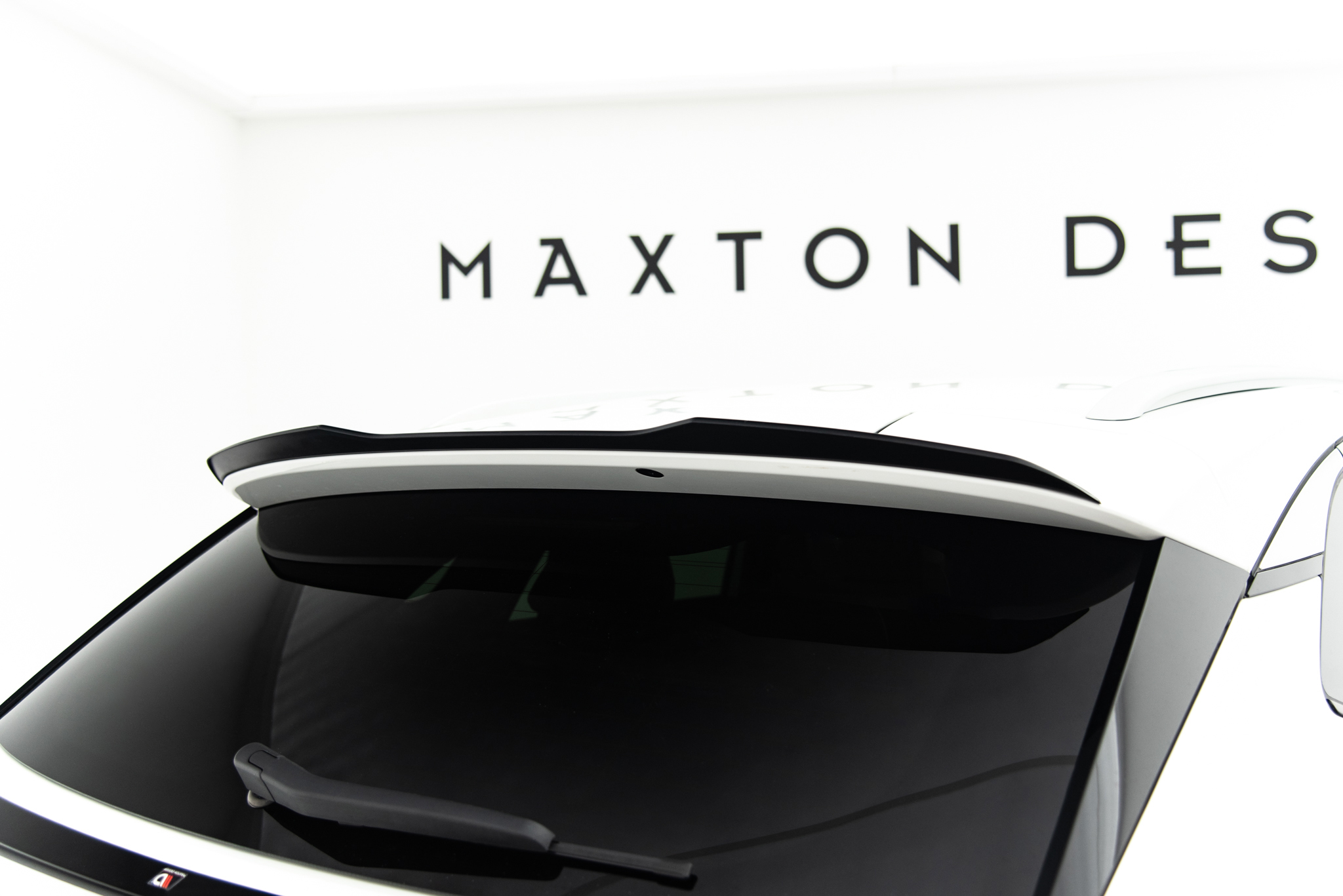 pol_po_Upper-Spoiler-Cap-suitable-for-MG-HS-Mk2-23026_3jpg - OPSHOLDERS